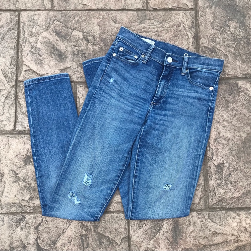 Size 25r Gap Slim Straight Jeans